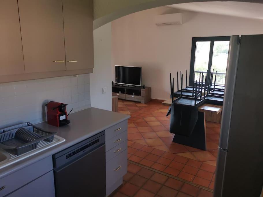 Haut De Villa Renovee En 2023 Saint-Maime Buitenkant foto
